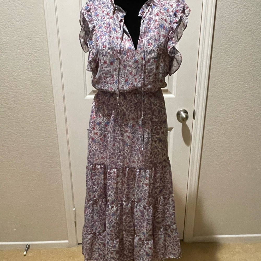 Multicolored maxi dress with ruffled neck and sleeves